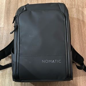 Nomatic 20L Travel Pack (Expands to 30L)